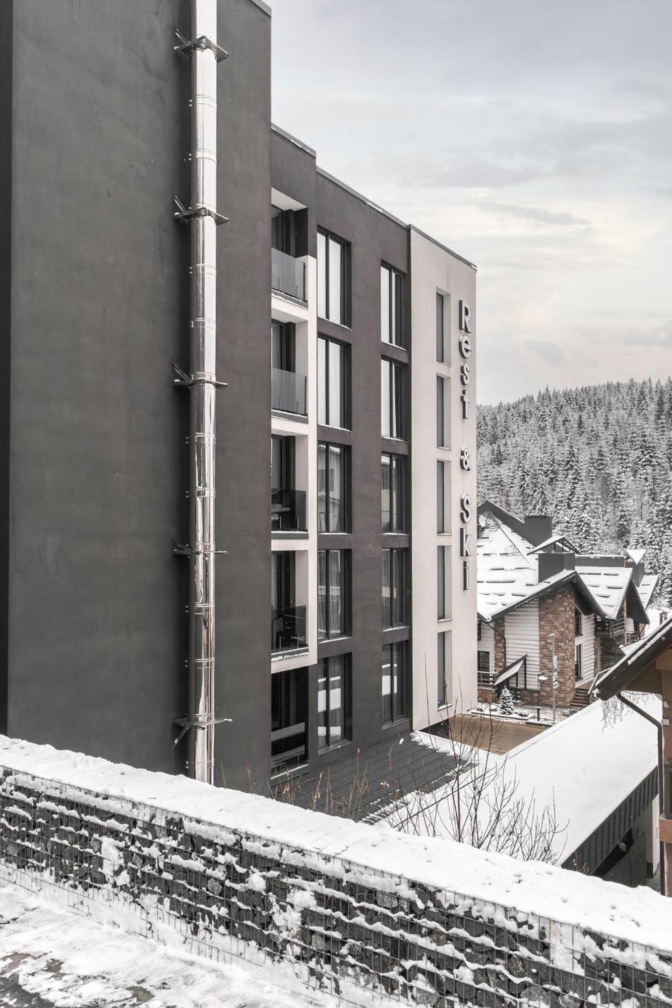 Rest&Ski Spa Resort Bukovel Exterior photo
